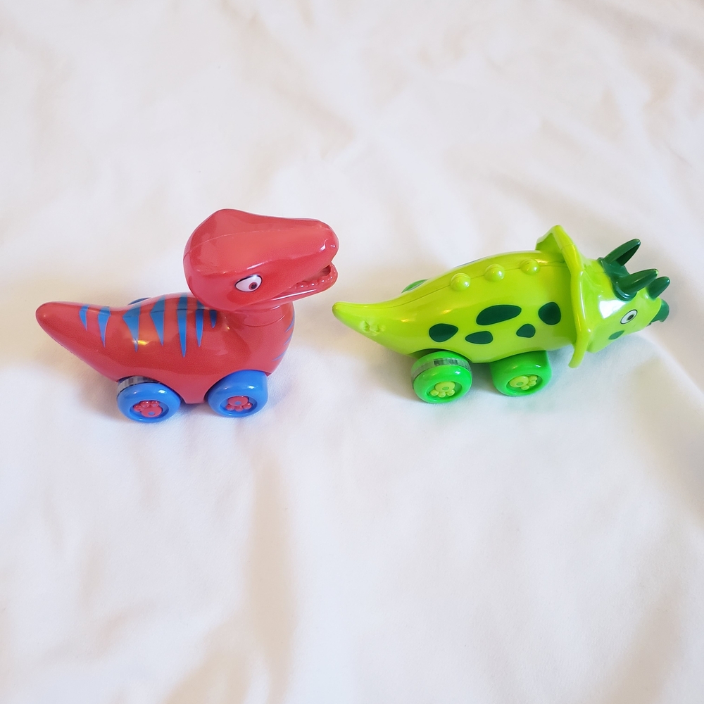 Dinosaur Pull Back Cars - Picture 2 of 5